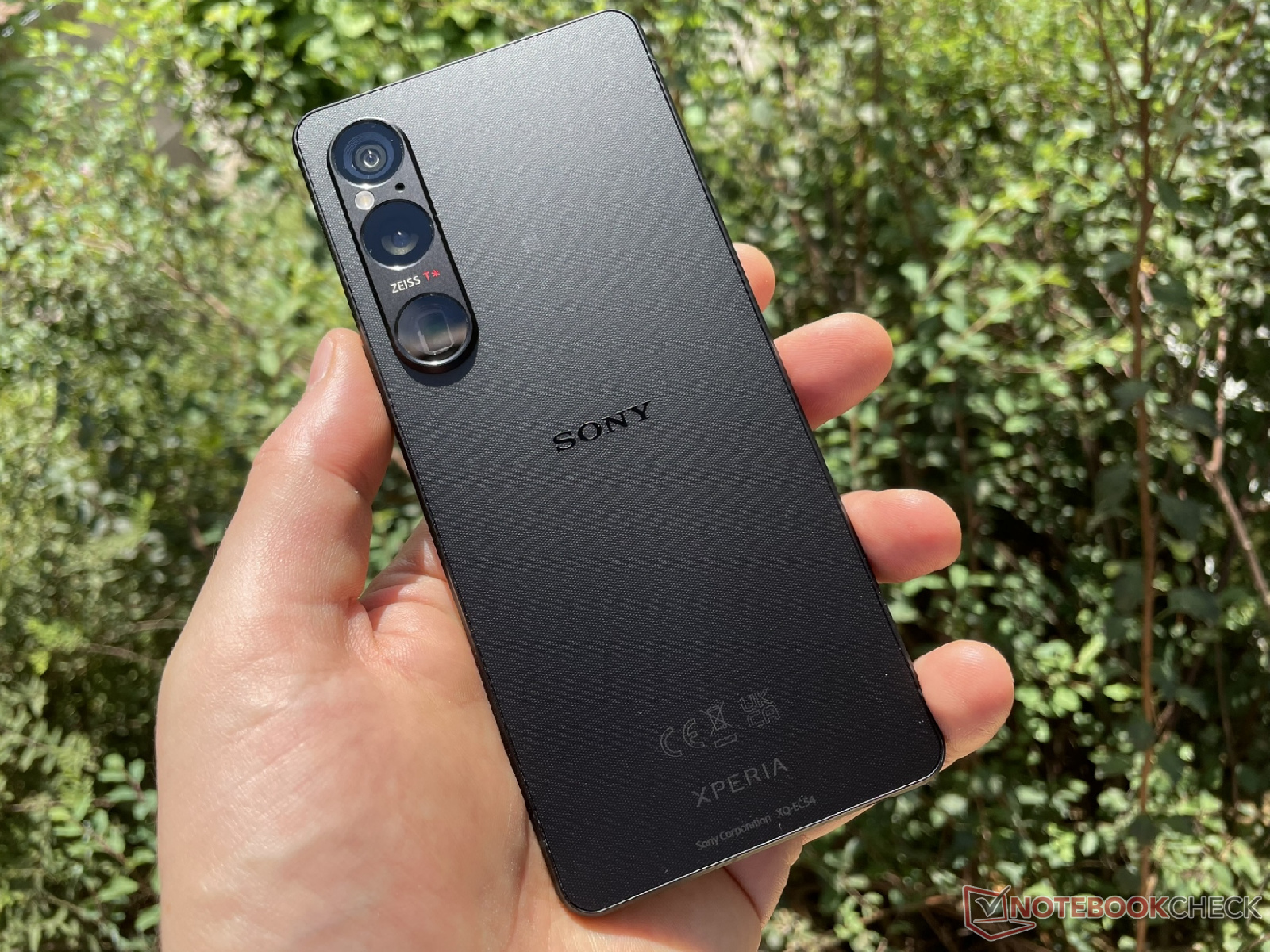 التحديثات الكبرى: سوني تعلن عن تحديثات نظام التشغيل Android 16 لهواتف Xperia 1 VI وXperia 10 VI