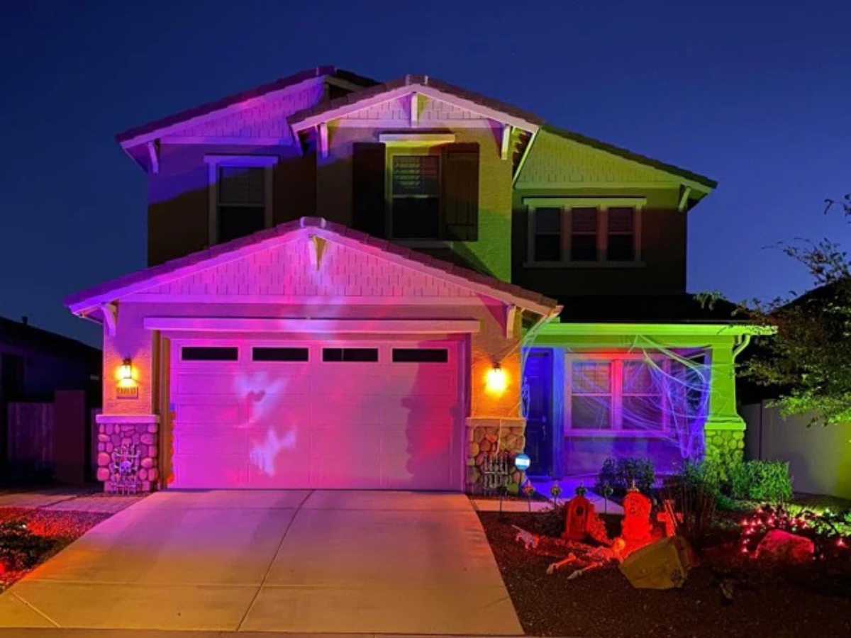 Philips Hue تطلق مشاهد ملونة مستوحاة من عيد الهالوين لإضاءة ذكية