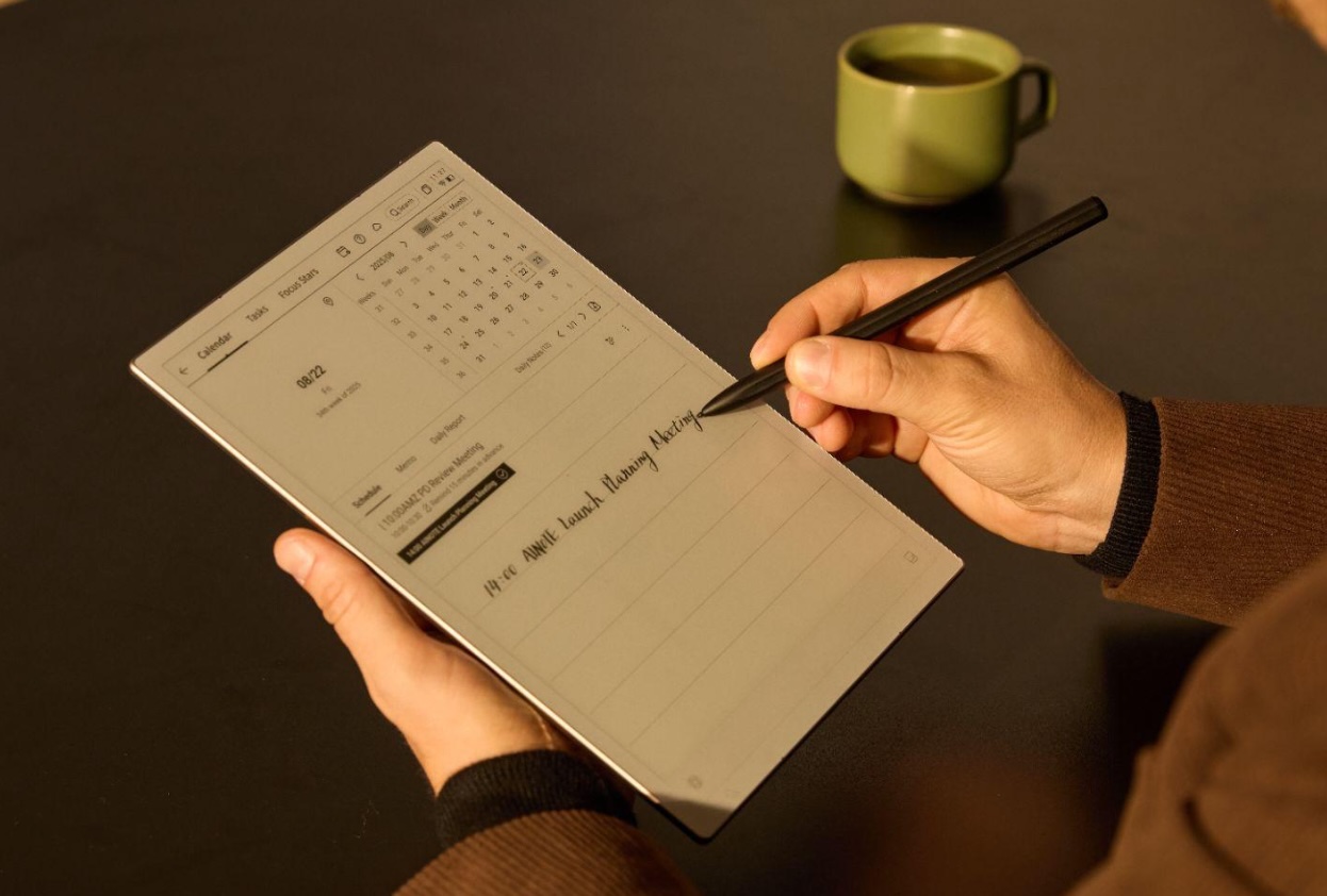 صورة توضح لقب جديد لعالم الأجهزة الذكية: آي فليتِك أي نوتر 2 | موقع تقني لايف