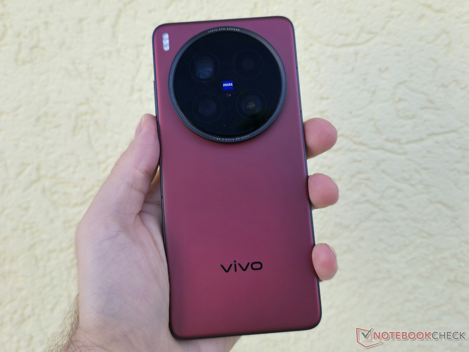 صورة توضح تفاصيل مثيرة حول Vivo X300 Ultra: الكاميرا تعود بقوة مع تحديثات بارزة | موقع تقني لايف
